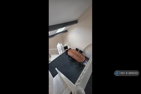 undefined, Tetlow St, Liverpool, L4