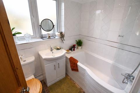 2 bedroom terraced house for sale, North Street, Maidstone