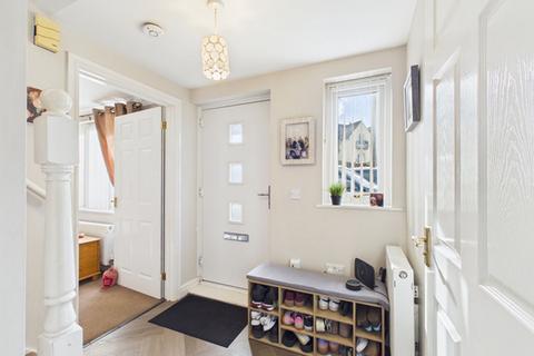 4 bedroom detached house for sale, Heol Blaengwastod, Llangunnor, Carmarthen