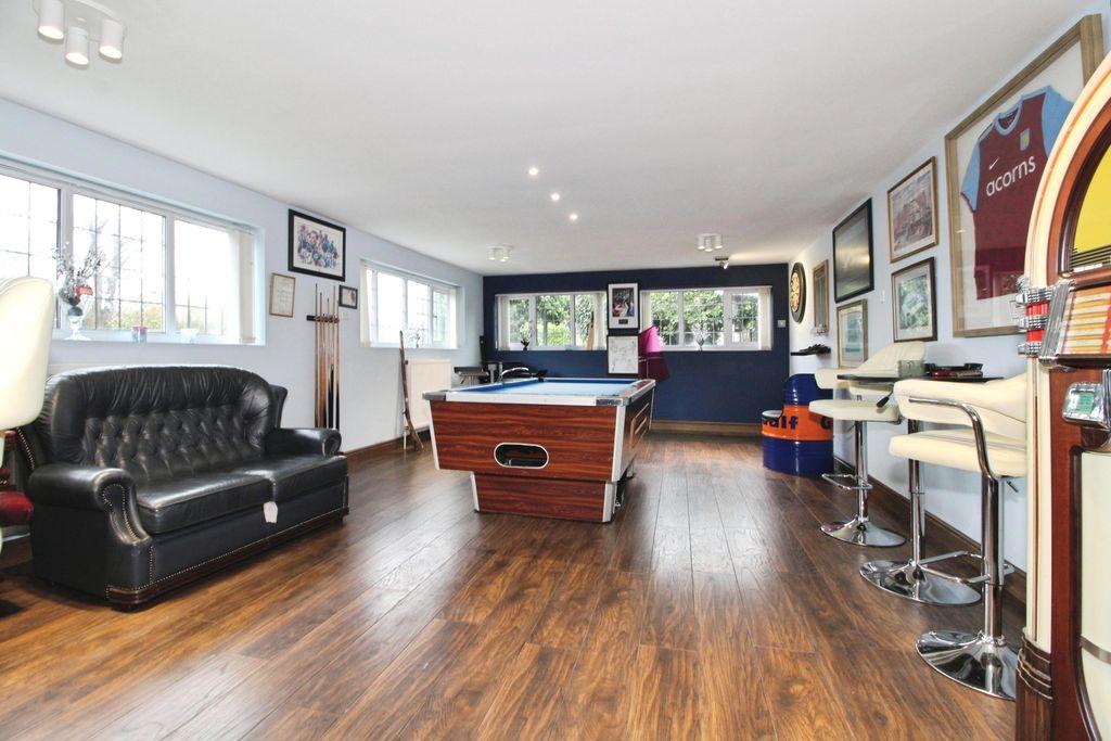 Hobby Room
