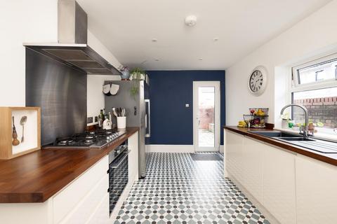 3 bedroom terraced house for sale, Victoria Avenue, Redfield