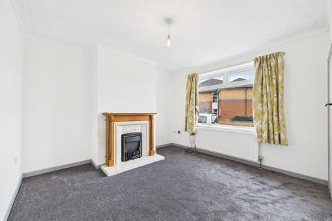 2 bedroom semi-detached house to rent, Old Lane, Oldham