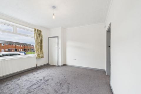 2 bedroom semi-detached house to rent, Old Lane, Oldham