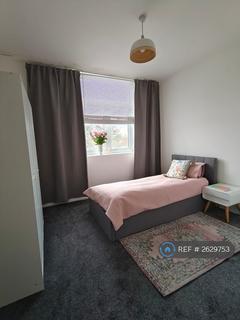 undefined, Princess Court, Hounslow, TW4