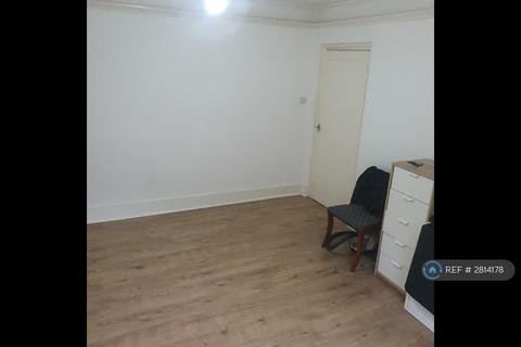 2 bedroom flat to rent, Loveridge Road, London, NW6