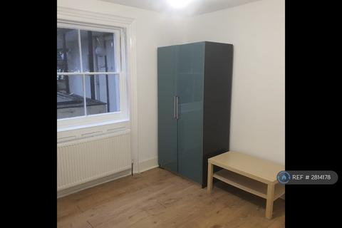 2 bedroom flat to rent, Loveridge Road, London, NW6