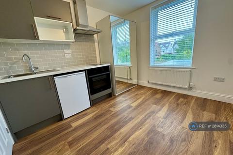 1 bedroom flat to rent, Raphael Road, Hove, BN3