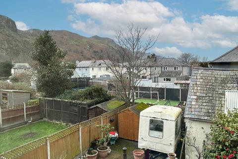 2 bedroom apartment for sale, Whinacres, Conwy