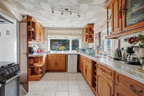 4 bedroom semi-detached house for sale, Shurland Avenue, Sittingbourne, Kent, ME10 4QT