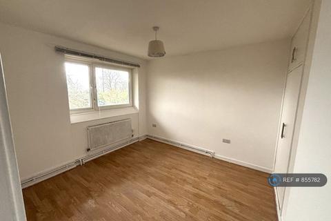 undefined, Whitlock Drive, London, SW19