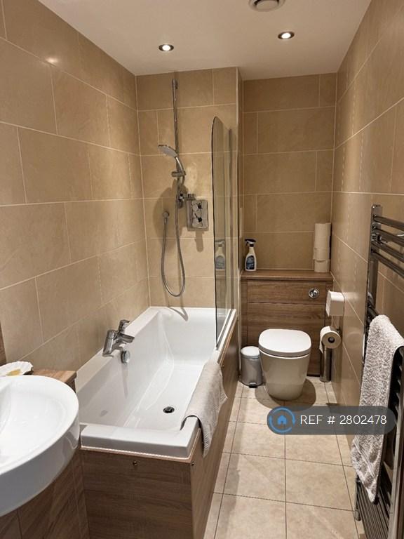 Bathroom 2