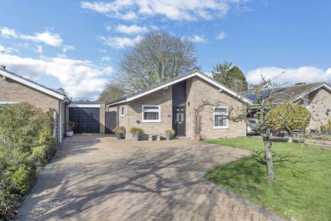 2 bedroom detached bungalow for sale, Paddock Way, Troston