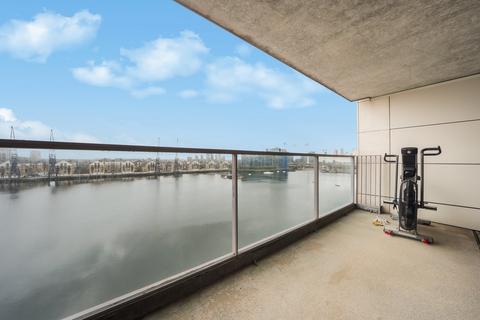 undefined, Western Gateway, London, E16