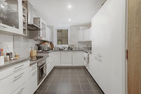 undefined, Western Gateway, London, E16