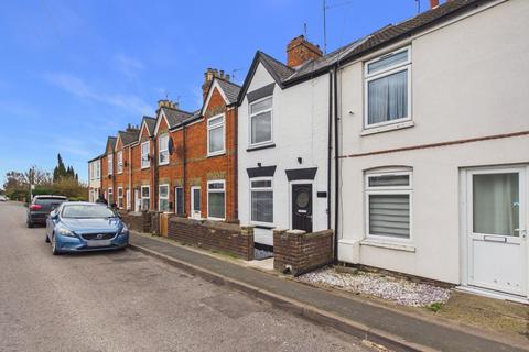 2 bedroom terraced house to rent, London Road, Spalding, Lincolnshire, PE11