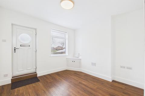 2 bedroom terraced house to rent, London Road, Spalding, Lincolnshire, PE11
