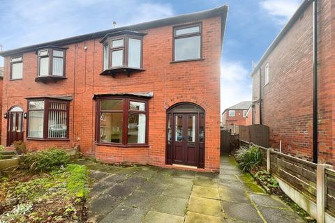 3 bedroom semi-detached house to rent, Beechfield Road, Smithills, Bolton