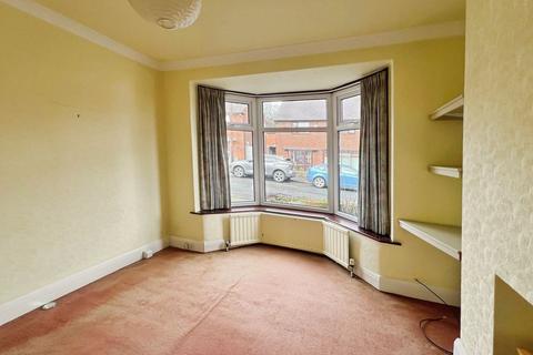 3 bedroom semi-detached house to rent, Beechfield Road, Smithills, Bolton