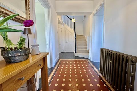 undefined, Donkey Lane, Bourne End SL8