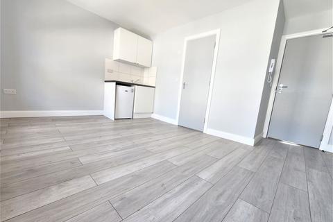 Property to rent, Lower Addiscombe Road, Croydon CR0