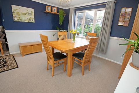 4 bedroom detached house for sale, Pealsham Gardens, Fordingbridge SP6
