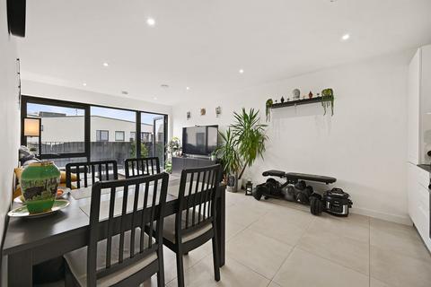 2 bedroom apartment for sale, Alexandra Avenue, Harrow