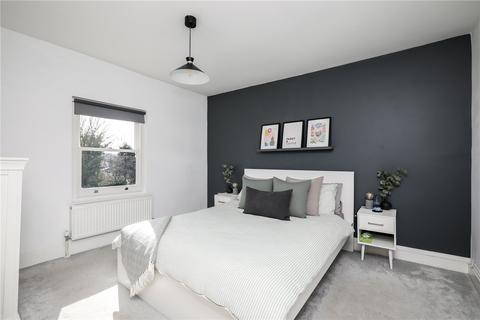 undefined, Mill Hill Road, London, W3
