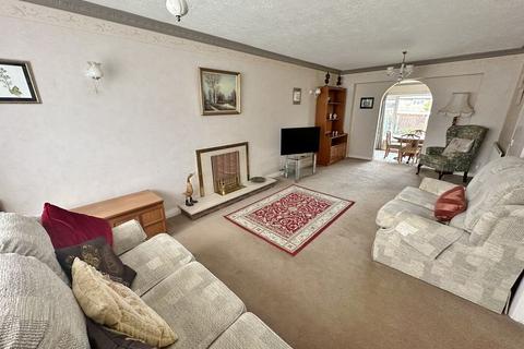 3 bedroom detached house for sale, High Road, Orsett Village