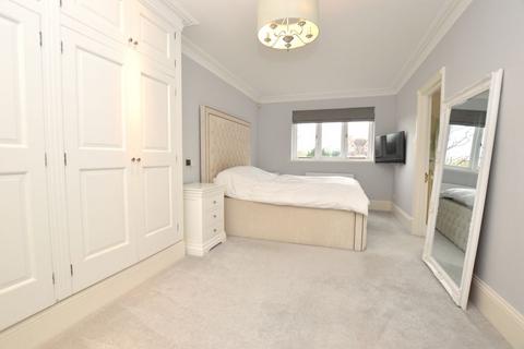 undefined, 2 Bedroom Apartment, Springwood Park, Tonbridge