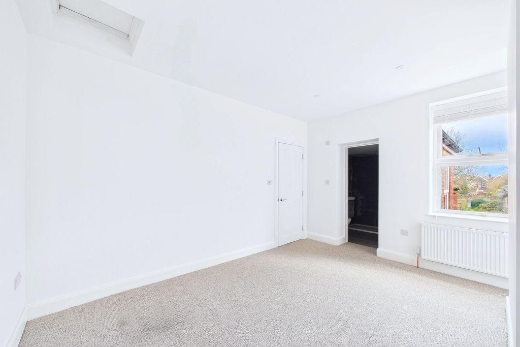 Bedroom side