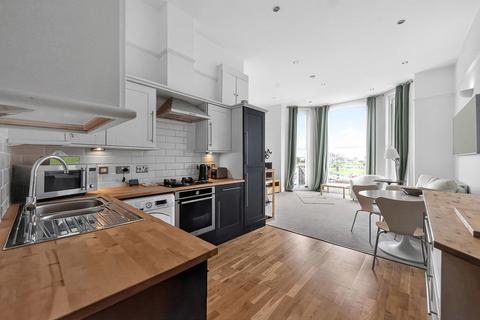 2 bedroom apartment for sale, Venetian Garden House, South Parade