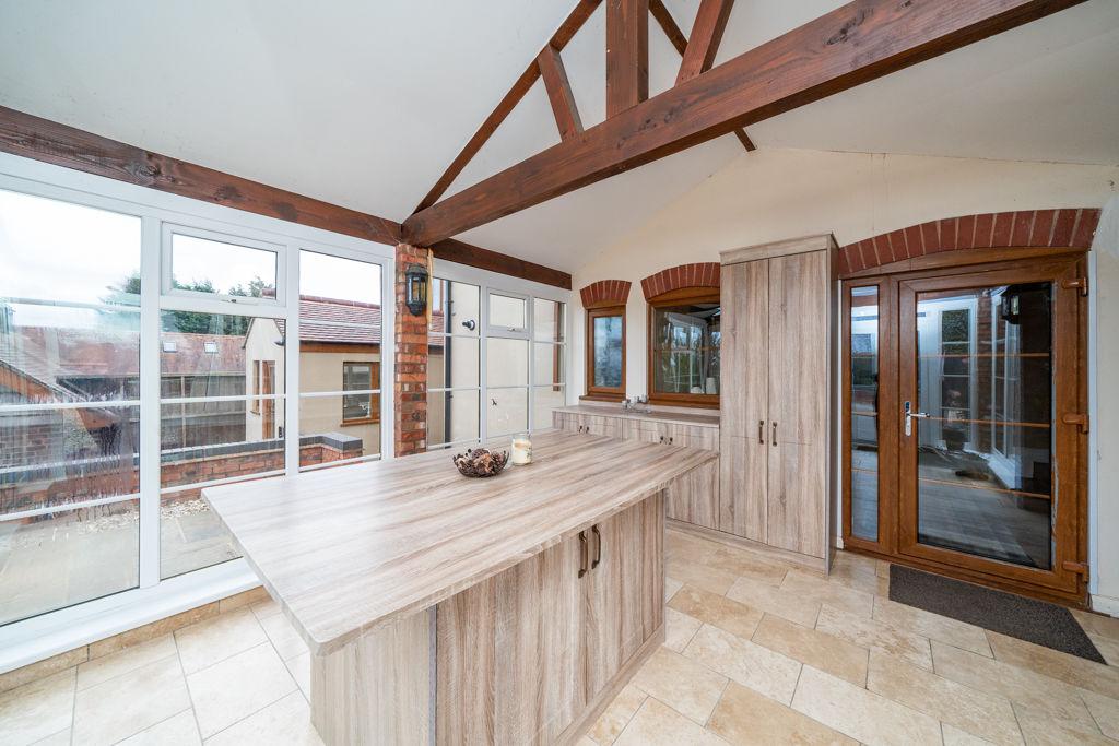 Garden room