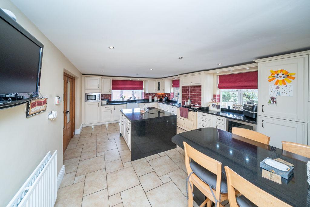 Breakfast kitchen