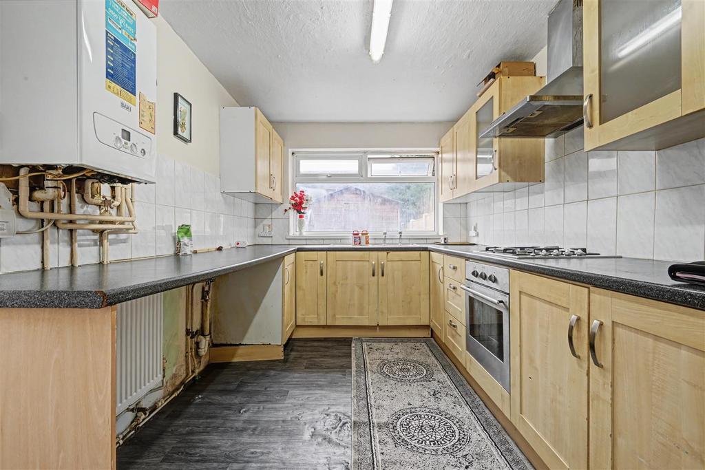 Kitchen 1 1.jpeg