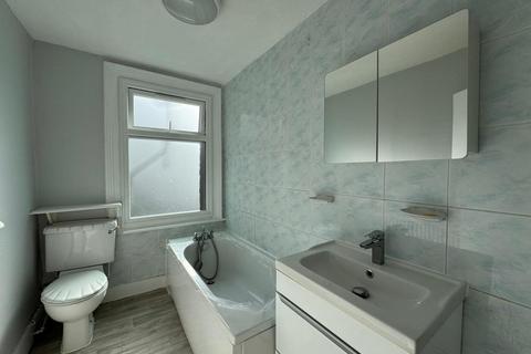 1 bedroom flat to rent, Harrow Road, NW10
