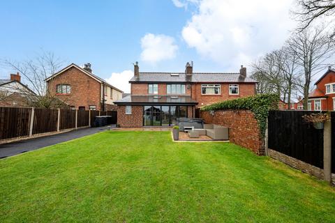 undefined, Hesketh Lane, Preston PR4