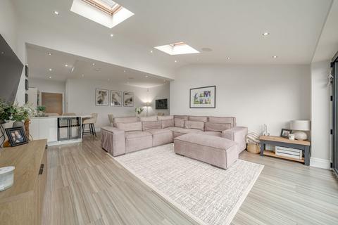 undefined, Hesketh Lane, Preston PR4