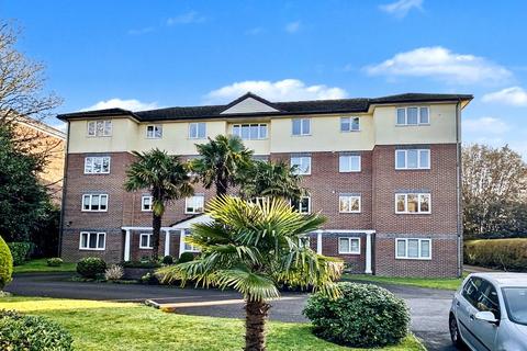 3 bedroom apartment for sale, West Cliff Road, Bournemouth, Dorset, BH4