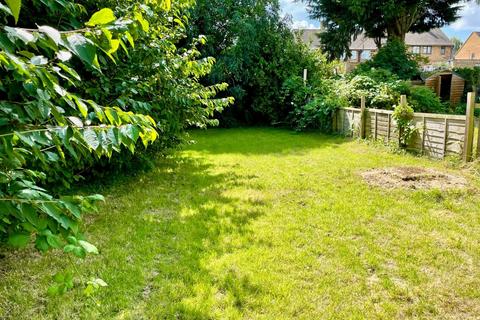 2 bedroom semi-detached house for sale, Smith Street, Spratton, Northamptonshire NN6