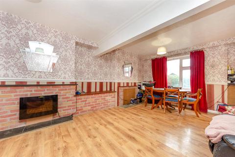 3 bedroom end of terrace house for sale, Ffordd Y Castell, Bangor, Gwynedd, LL57