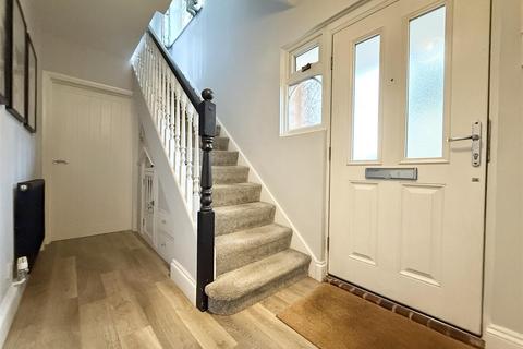 4 bedroom semi-detached house for sale, Monsell Drive, Aylestone LE2