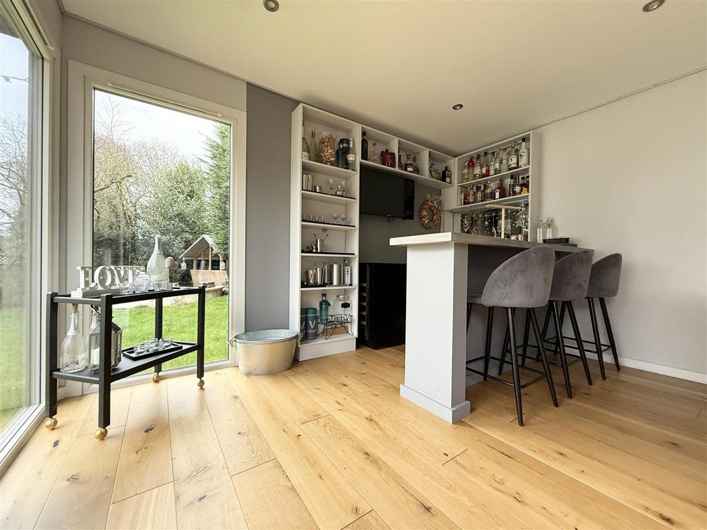 Summer House