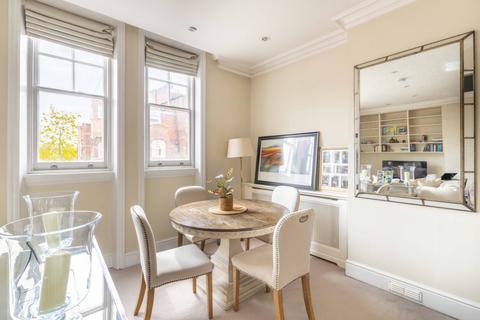 2 bedroom flat for sale, Draycott Place, London SW3