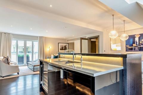 2 bedroom property to rent, Duke Street, London W1K