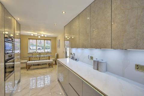 4 bedroom detached house for sale, Woodlands, Grange Park, Northampton