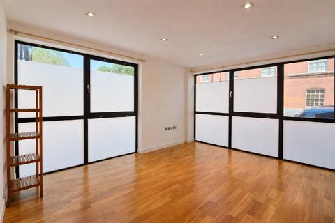 undefined, Redmans Road, London