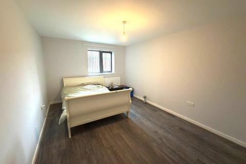 1 bedroom flat for sale, L&D Borders, Luton LU4