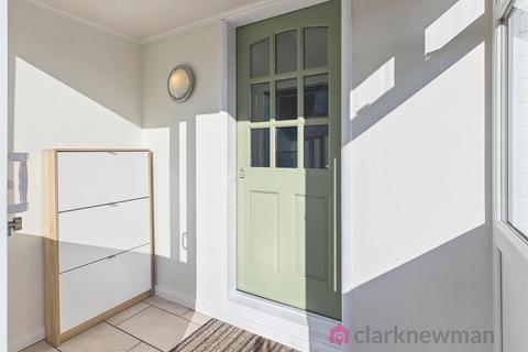 3 bedroom end of terrace house for sale, The Maples, Harlow CM19