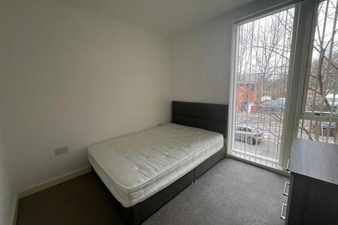 2 bedroom detached house to rent, City Road, Manchester, M15 5GG