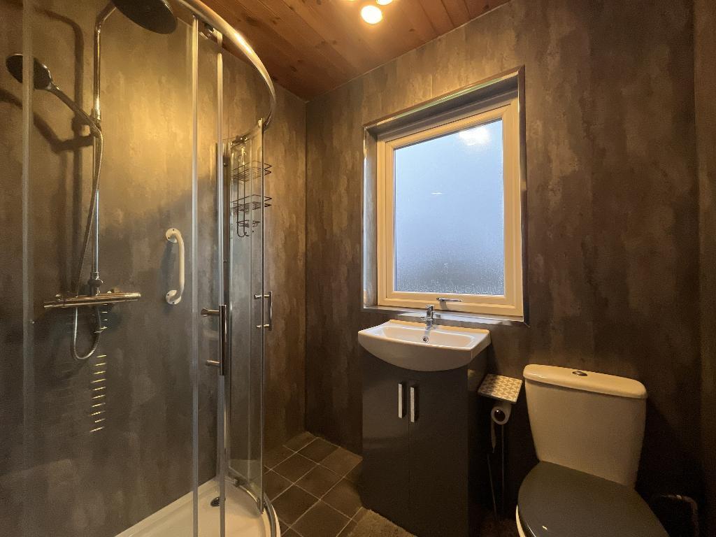 Shower Room/WC